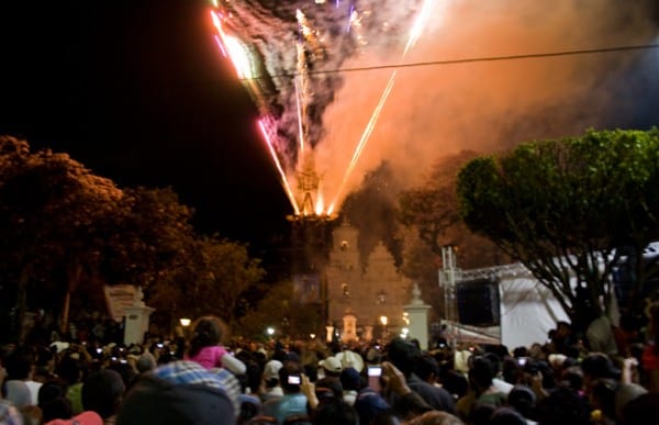 Tradicional Quema Del Castillo 2012